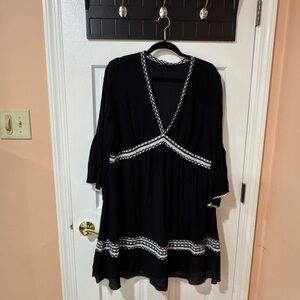 INC International Concepts Black Tunic with White Trim
